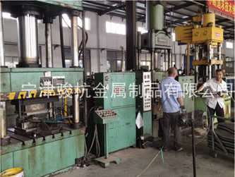 生產(chǎn)設(shè)備